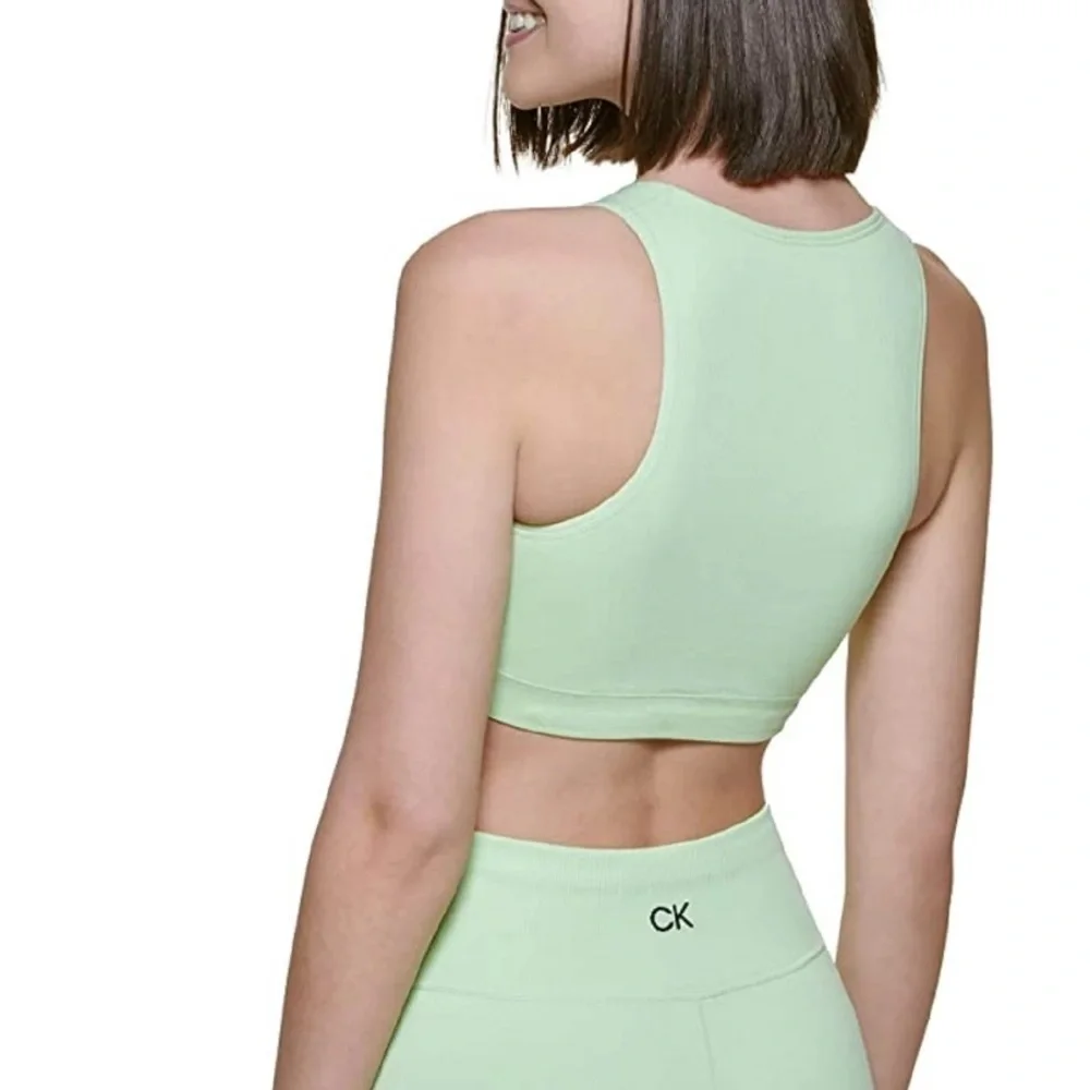Calvin Klein Women's Ribbed Sports Bra, athletic bra